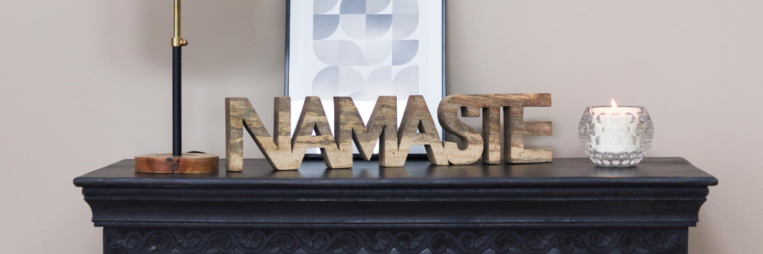 Namaste en bois